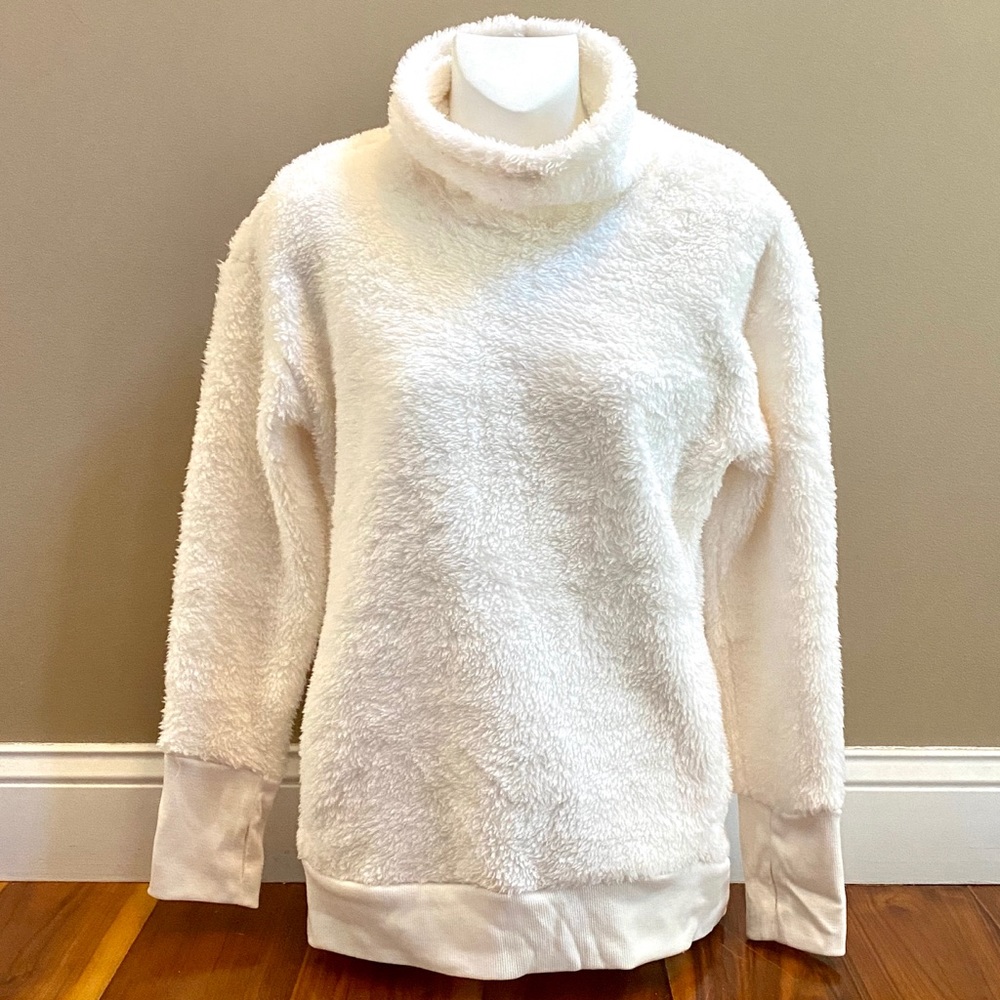 NWOT RBXActive Pocketed Sherpa Pullover